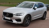 1200px-2018_Volvo_XC60_R-Design_D5_P-Pulse_2.0_Front.jpg