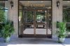 Landry-Entrance-A-1lo.jpg