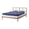 bed.jpg