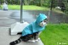 maru-in-a-raincoat-10587-1285346251-2.jpg