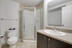 019bathroom_view1.jpg